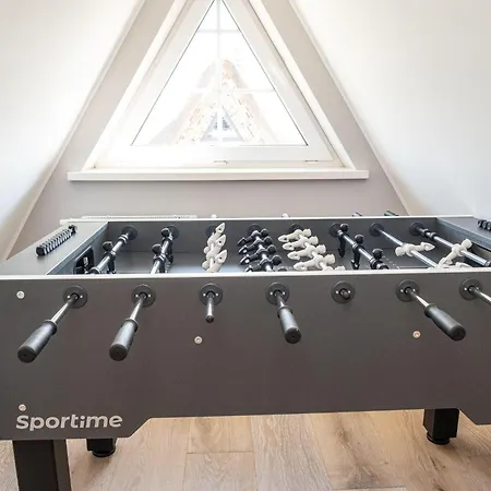 Reethuis-am-dorfteich-ferienhaus-george بيت للعطل