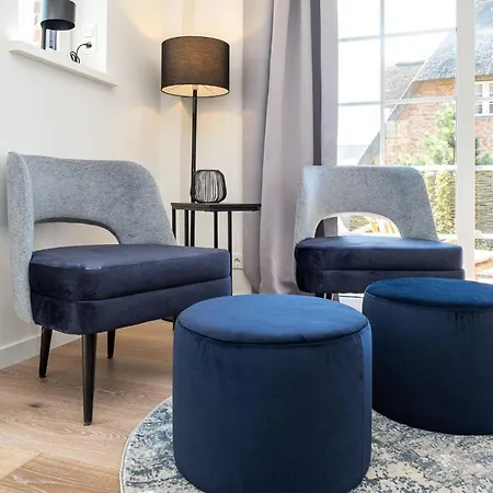 Reethuis-am-dorfteich-ferienhaus-george *