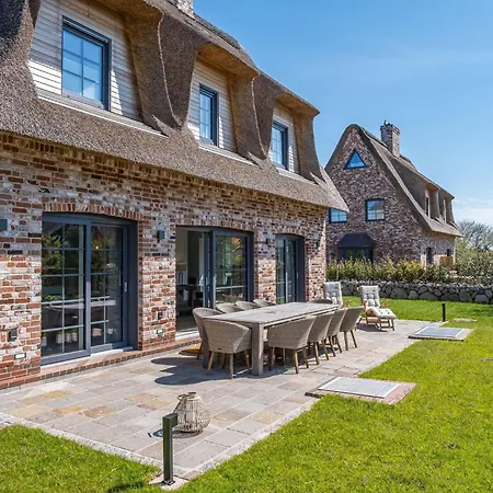 Reethuis-am-dorfteich-ferienhaus-george